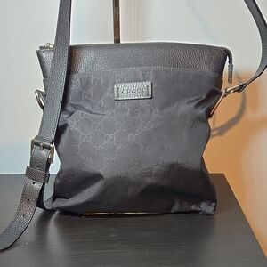 GUCCI Black GG Monogram NYLON/LEATHER Crossbody Messenger Bag